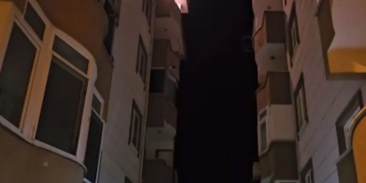 Kavga ettiği kişiye benzetti, tüfekle rehin aldı