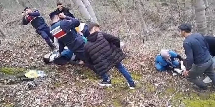 Kiraladıkları araçla kaza yaptılar: 1’i ağır, 2 yaralı
