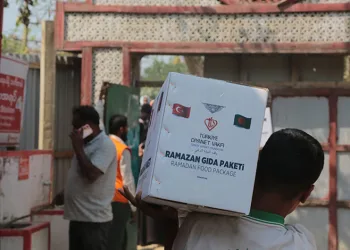 TDV’den Arakanlı Müslümanlara gıda yardımı