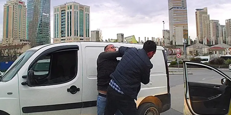 Trafik tartışması kavgaya dönüştü