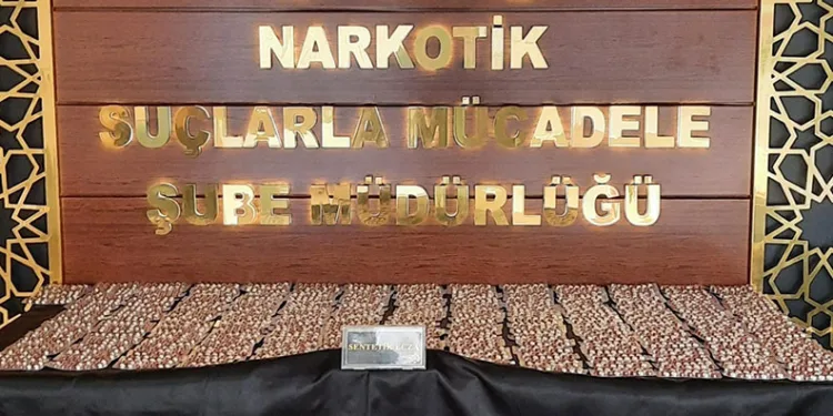 Sivas’ta 2 bin 968 adet uyuşturucu hap ele geçirildi