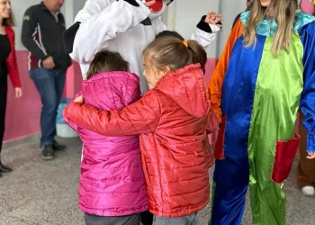 “Kardeşim Üşemesin” projesi 10 bin öğrenciyi gülümsetti