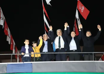 Mustafa Bozbey Mesken’de vatandaşlarla buluştu