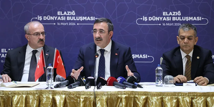 “Türkiye trilyon dolarlık ekonomiler ligine katılmış oldu”