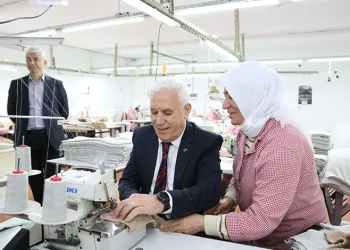 Kadınlar, Bozbey’le gülümsedi