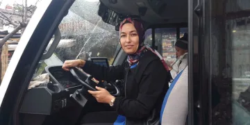 Seracılığı bıraktı, şoförlüğe başladı