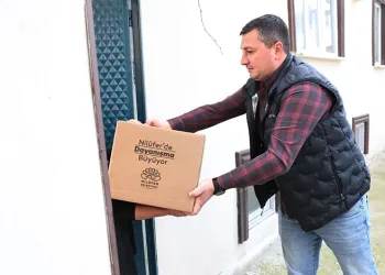 Yardım kolileri ihtiyaç sahiplerine ulaşıyor