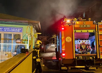Sahur vakti camide korkutan yangın