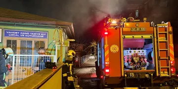 Sahur vakti camide korkutan yangın