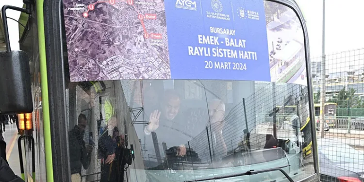 Bursa’da raylı sistem hattı genişliyor
