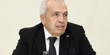 Şadi Özdemir’den amatör spor kulüplerine destek
