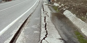 Şırnak-Hakkari yolu çökme nedeniyle trafiğe kapatıldı