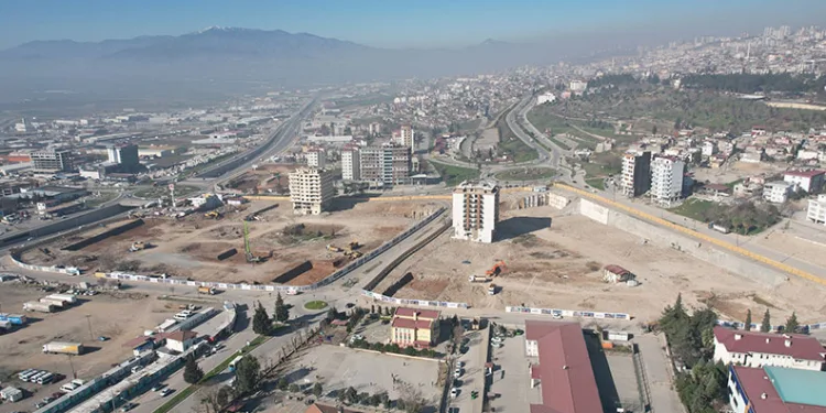 Ebrar Sitesi’nde yerinde dönüşüm