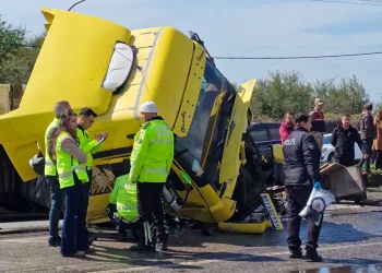Hatay’da otomobil ve TIR çarpıştı: 6 ölü, 1 yaralı
