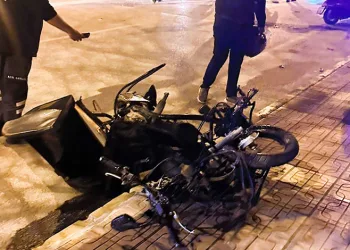 Alkollü sürücü çarptığı motokuryeyi ölüme terk etti
