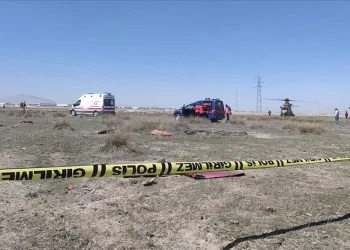 Konya’da Türk Yıldızları uçağı düştü