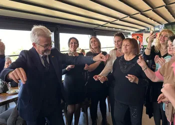 Yüz güldüren annelerden huzur veren buluşma