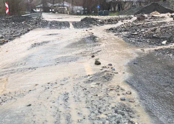 Hakkari’de çığdan sonra sel