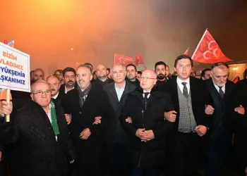 Alinur Aktaş’a İnegöl’de coşkulu karşılama