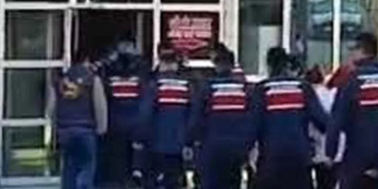 Adayında aralarında bulunduğu 4 kişi tutuklandı