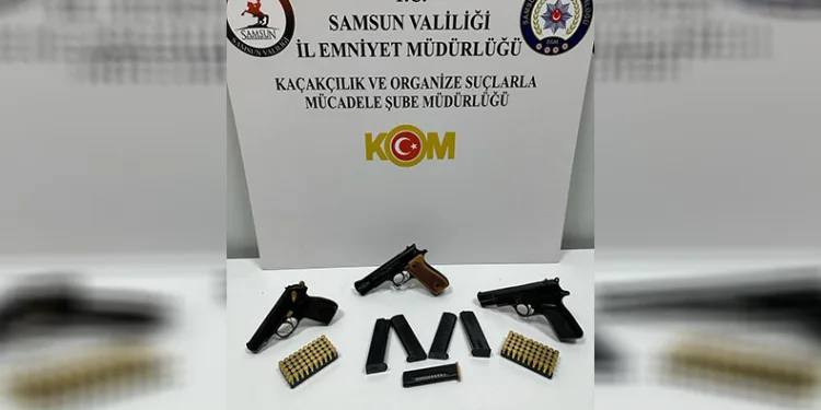 Yolcu otobüsünde 3 tabancayla yakalandı