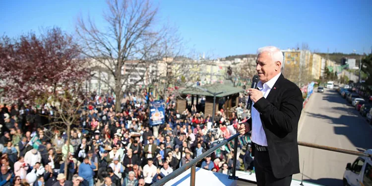 Bozbey, “Bursa’da 5 yılda sorunlar katlandı”