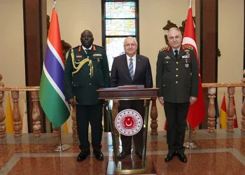 Bakan Güler, Tümgeneral Mamat OA Cham’ı kabul etti