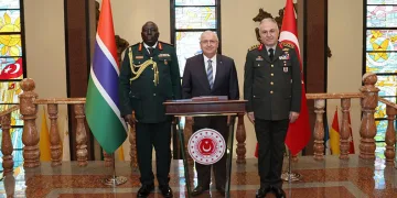 Bakan Güler, Tümgeneral Mamat OA Cham’ı kabul etti