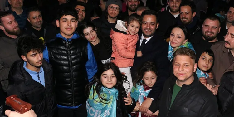 Bursa’da Gökhan Dinçer’e sevgi seli