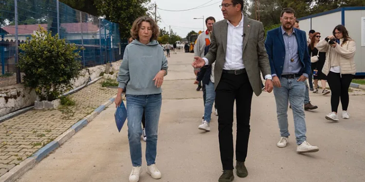 Hayvan dostu gönüllülerimizle birlikte çalışacağız