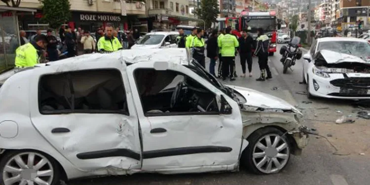 Alanya’da 2 kişinin öldüğü feci kaza kamerada