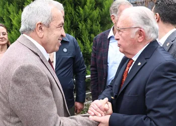 Şadi Özdemir’den Bursaspor’a destek mesajı