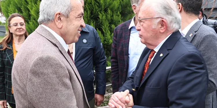 Şadi Özdemir’den Bursaspor’a destek mesajı