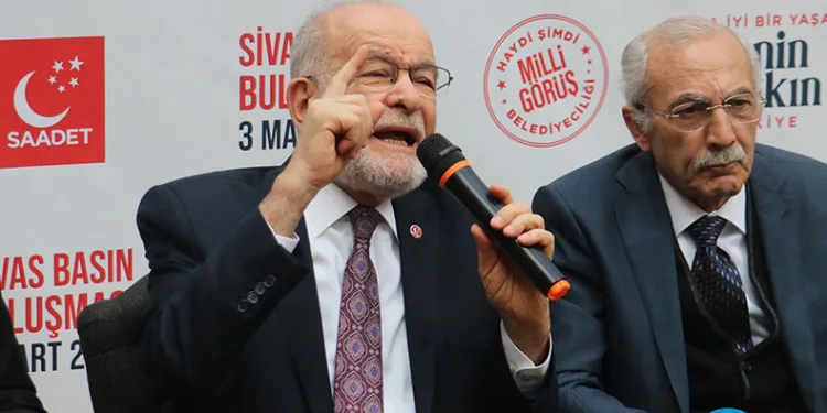 Karamollaoğlu: “Ben aptal değilim”