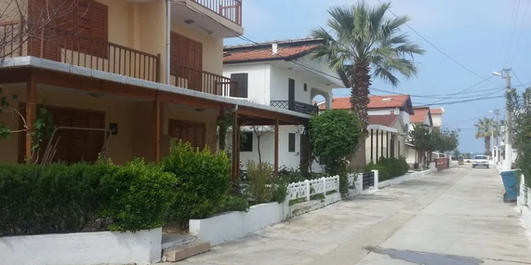 Kuşadası’nda şüpheli ölüm