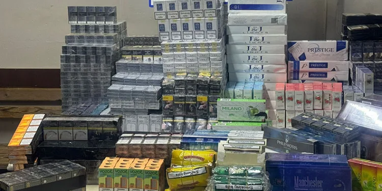 Hatay’da 4 bin 195 paket kaçak sigara ele geçirildi