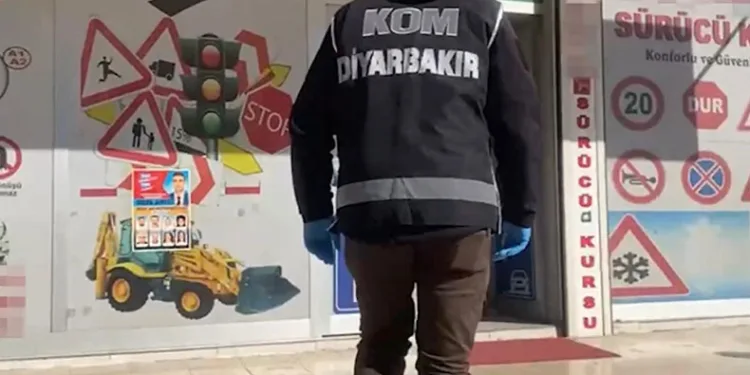 Sürücü kursuna ‘Fısıltı’ operasyonu