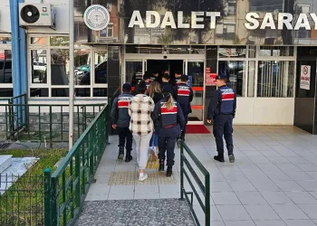 Uyuşturucu operasyonunda 4 tutuklama
