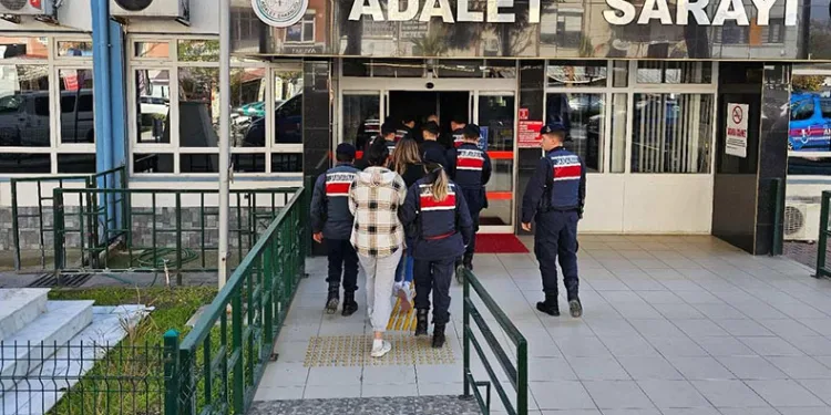 Uyuşturucu operasyonunda 4 tutuklama