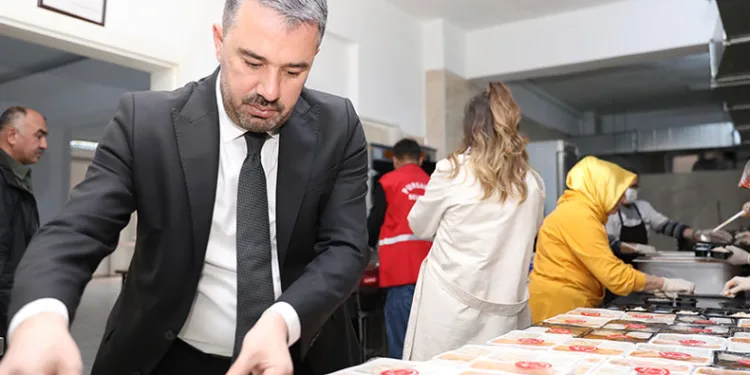 Pursaklar’da aşevi ile yüzler tebessüm ediyor