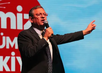 “Kürt’e de, Laz’a da, Çerkez’e de kapımız ardına kadar açıktır”