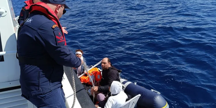 47 göçmeni Türkiye kurtardı