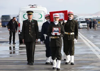Şehit Uzman Çavuş Güven’in cenazesi memleketina uğurlandı