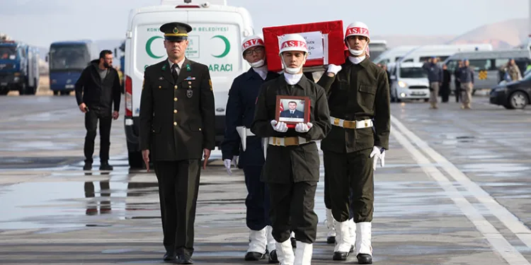 Şehit Uzman Çavuş Güven’in cenazesi memleketina uğurlandı