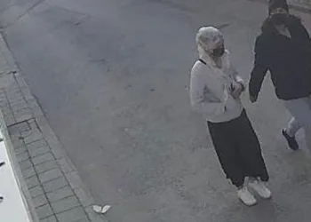 Yardım toplama bahanesiyle kapılarını zorladılar