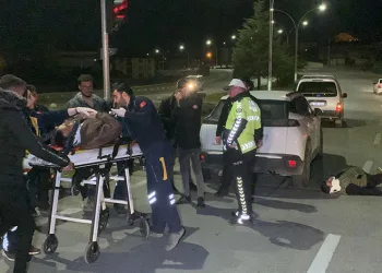 Karaman’da cip ile motosiklet çarpıştı