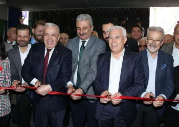 Birilerinin projelerimizi çalmasına gerek yok”