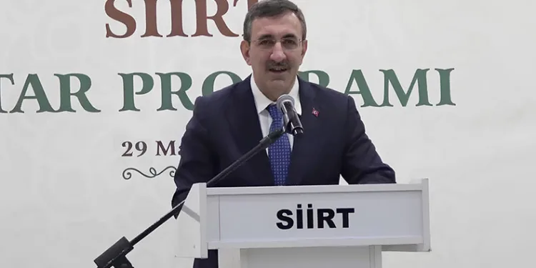 “Verilen her oy Siirt’in geleceğine verilen oydur”