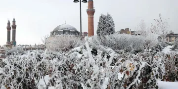 Kış şehri Sivas kışa hasret kaldı