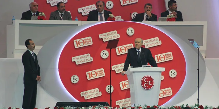 Geçmişten günümüze MHP’nin kurultayları